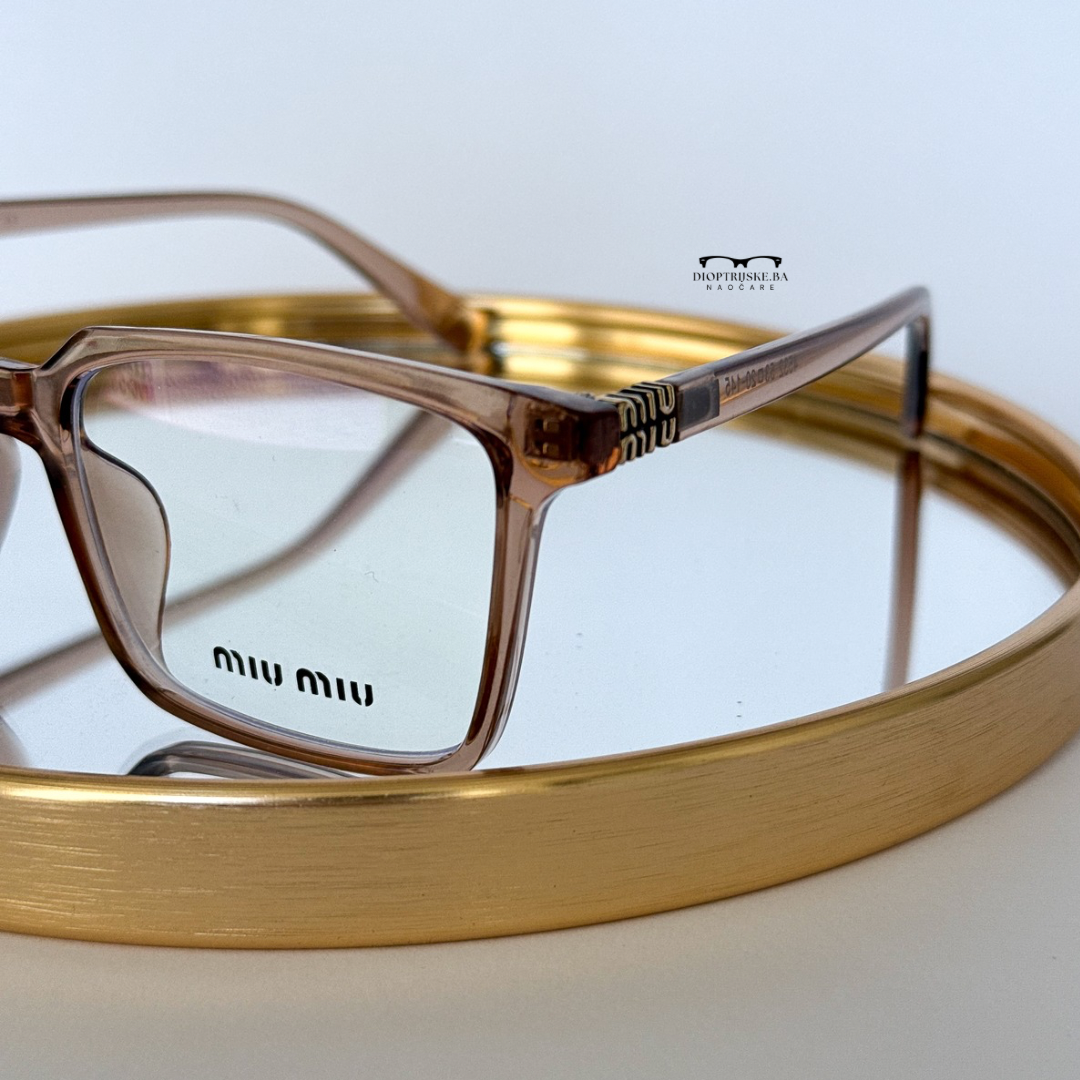 Dioptrijski model 70