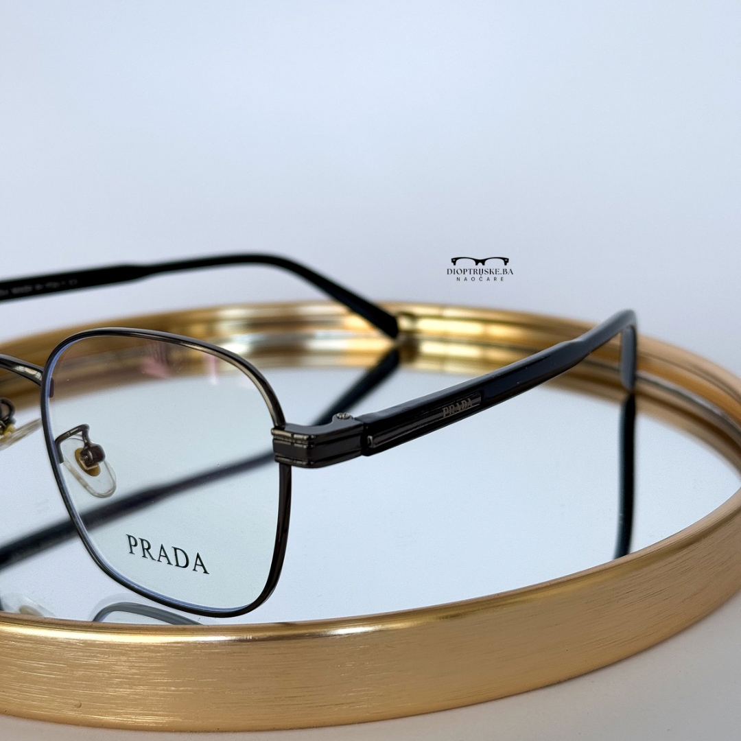 Dioptrijski model 108