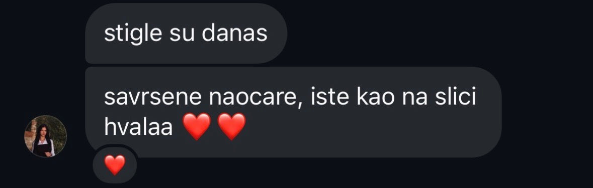 Kupac kaže da su naočare iste kao na fotografiji.