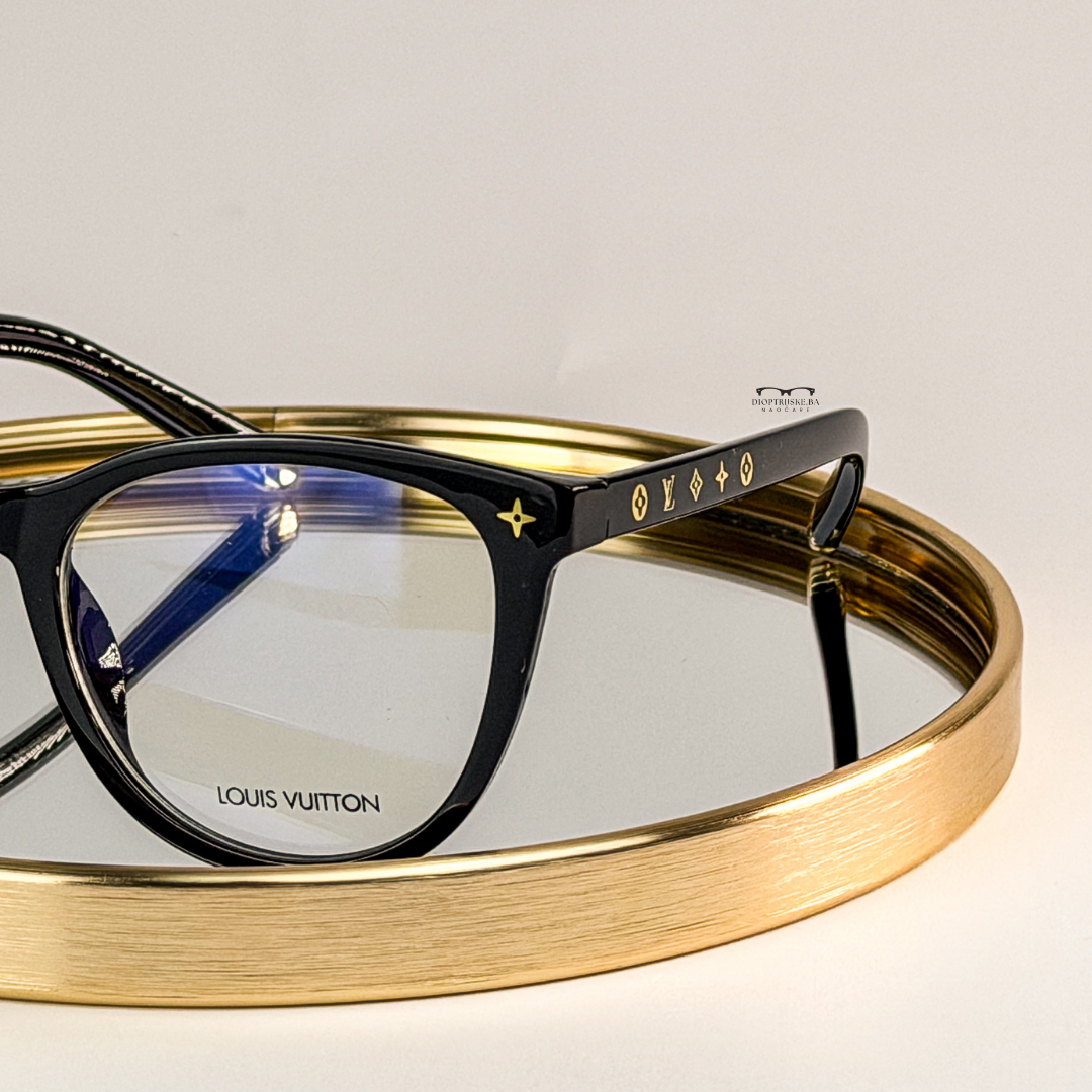 Dioptrijski model 202