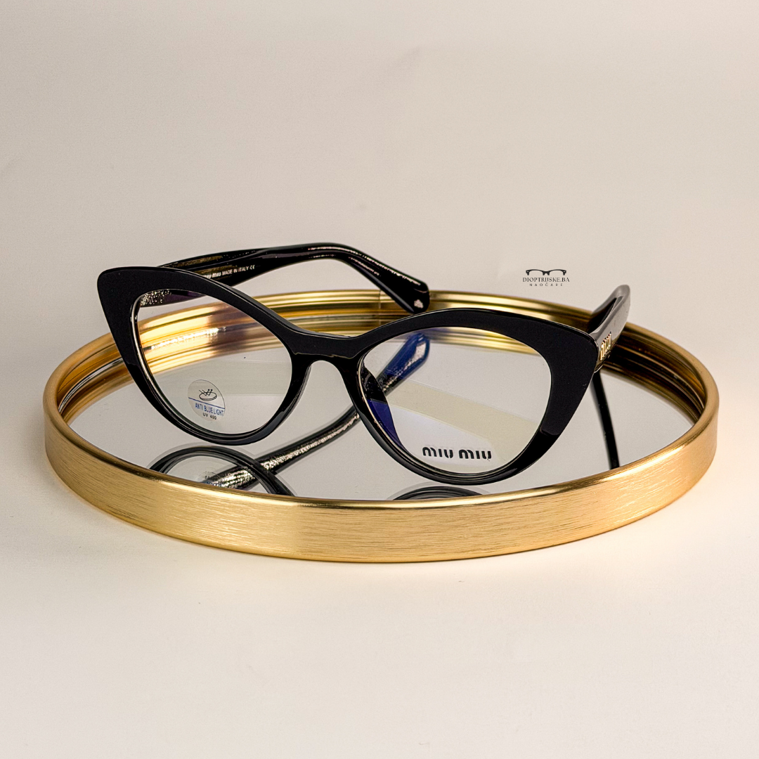 Dioptrijski model 200