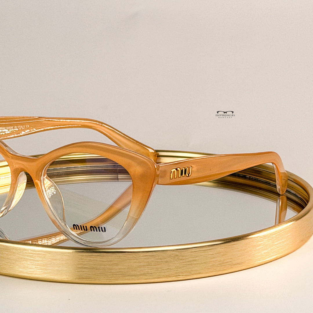 Dioptrijski model 200