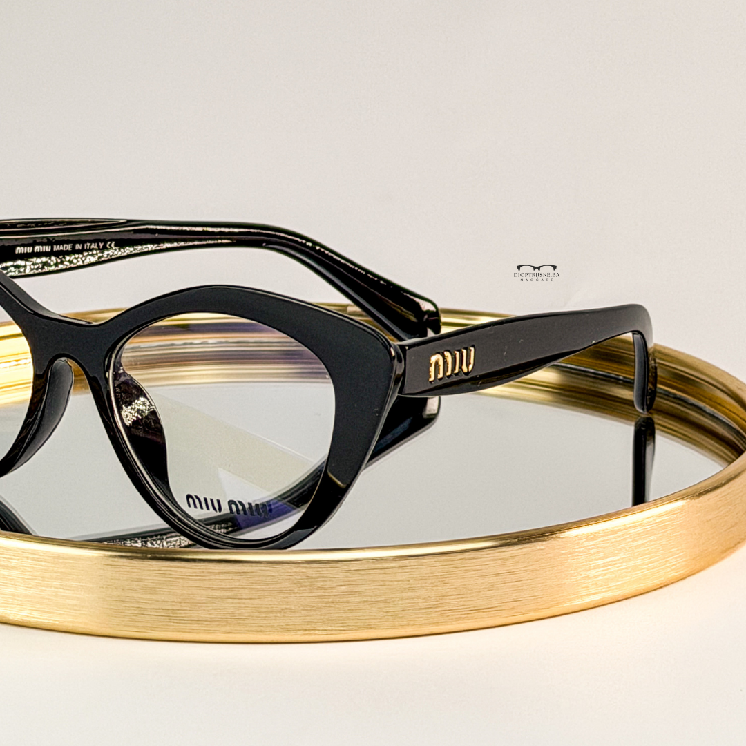 Dioptrijski model 200